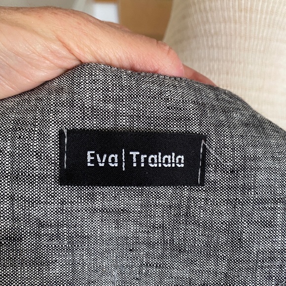 French linen jacket by Eva Tralala - Picture 8 of 12